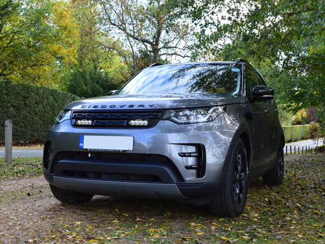 Radiator Grille Kit Land Rover Discovery 5