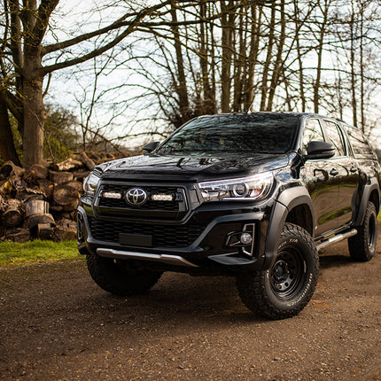 Kühlergrill-Kit Toyota Hilux Invincible-X