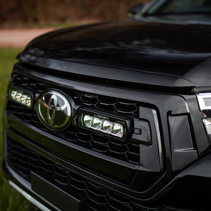 Kühlergrill-Kit Toyota Hilux Invincible-X