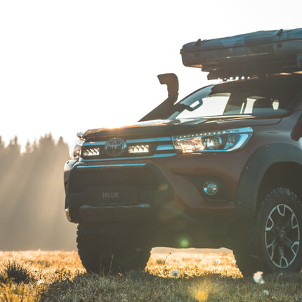 Grille Kit Toyota Hilux